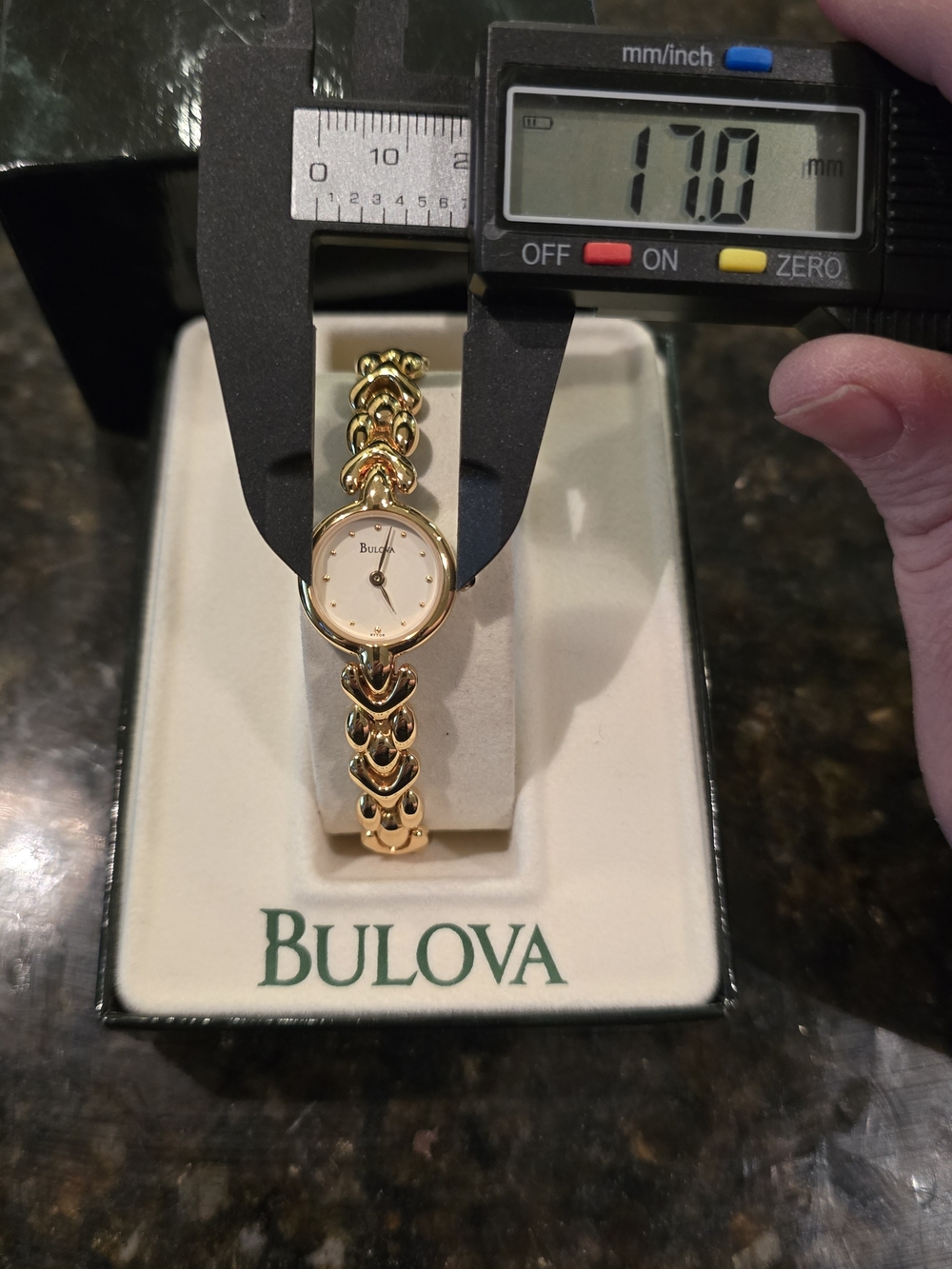 Bulova Women's Gold Bracelet Watch - Elegant Gold Tone - Picture 5 of 9